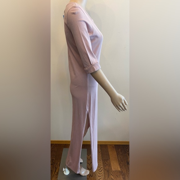 Tavik + - Picture 2 of 4